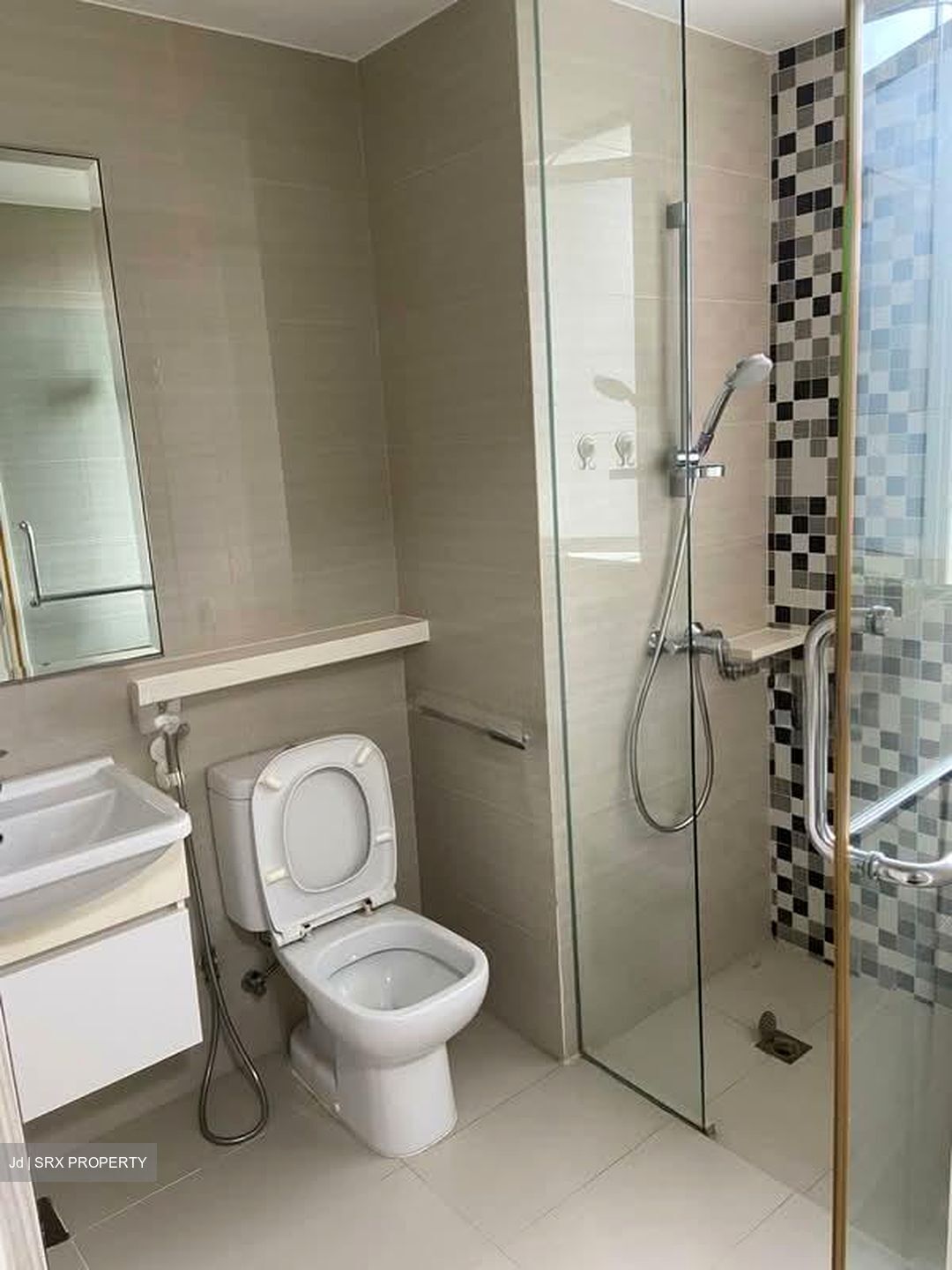 Sea Esta (D18), Condominium #590398231